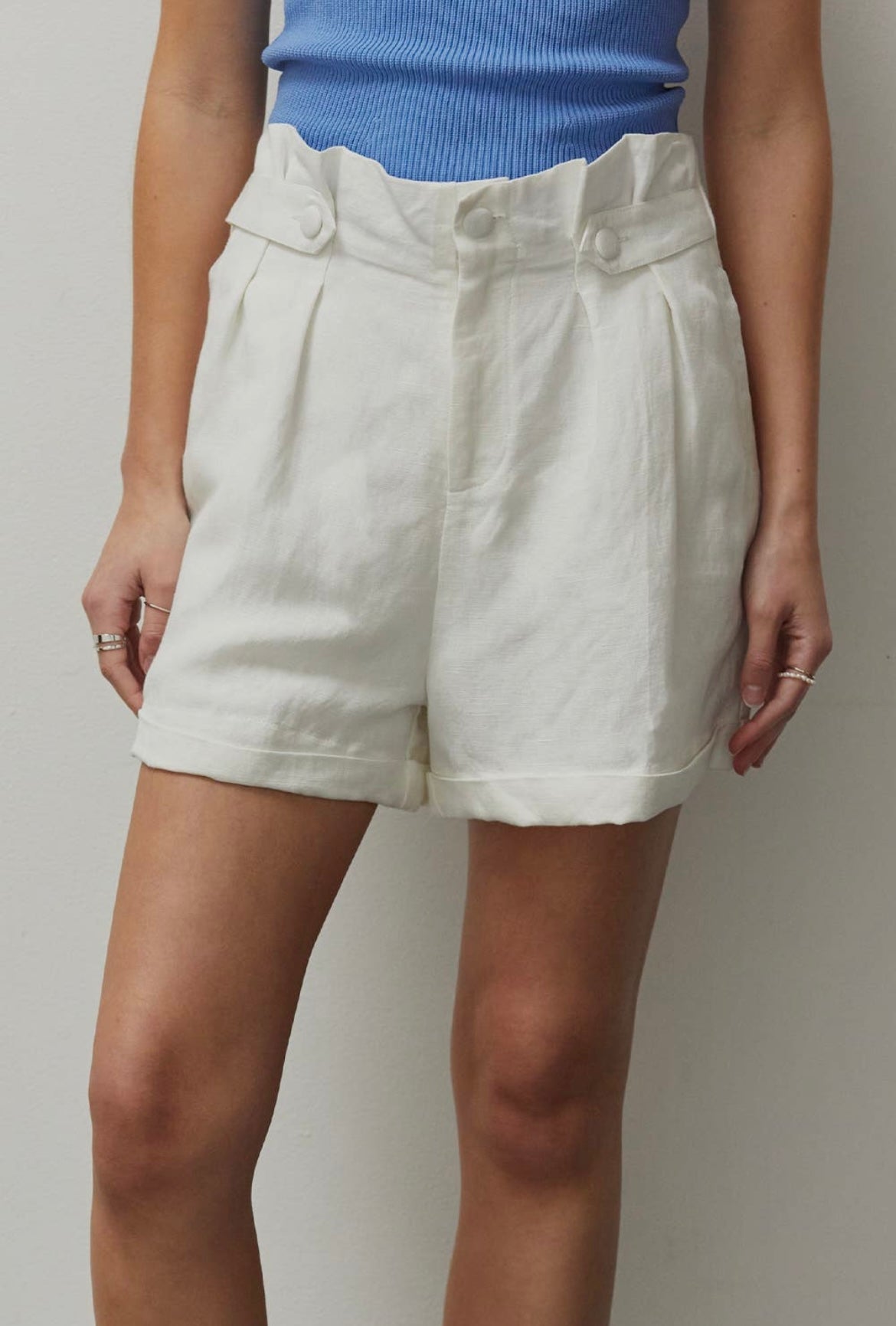 The Meredith  High-Waisted Linen Shorts